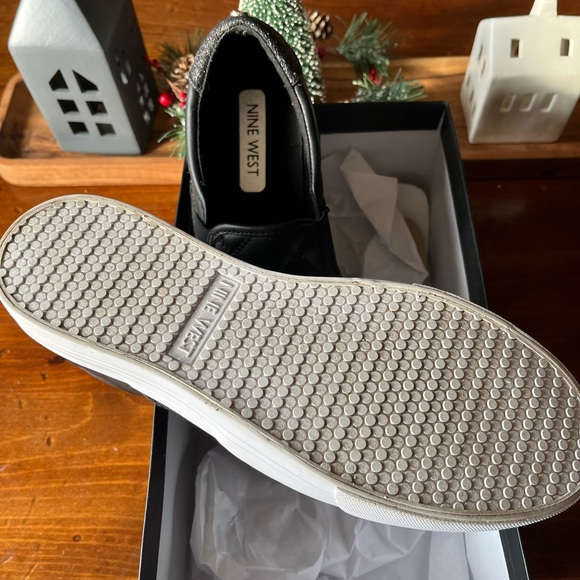 Nine West Quilted Slip On Shoe - Picture 3 of 4